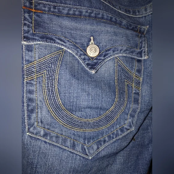 True Religion Distressed Blue Jean Shorts - Picture 12 of 13